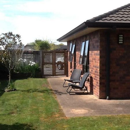 Topia Bed And Breakfast Turangi Exterior foto